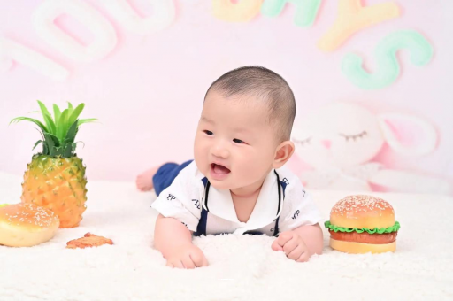 南昌宝宝眼角红血丝